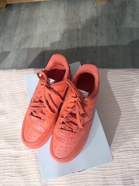 Nike Men’s Air Force 1 Low in Coral Orange-Size 8